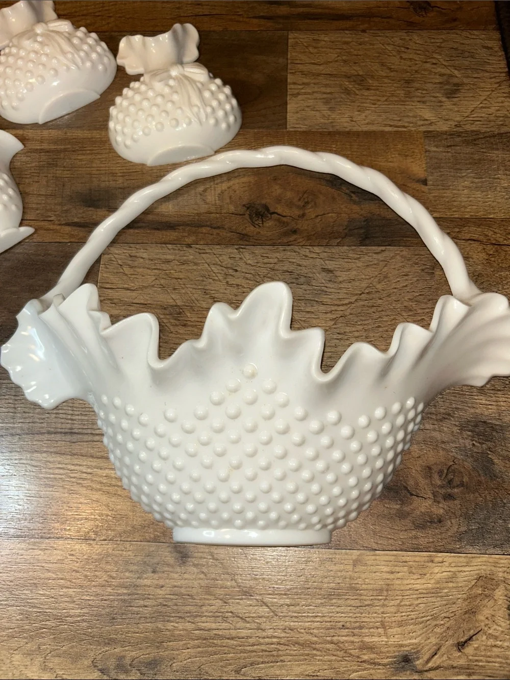 Vintage Burwood White Hobnail Milk Glass Basket Set 4 pieces wall pockets - Picture 2 of 6